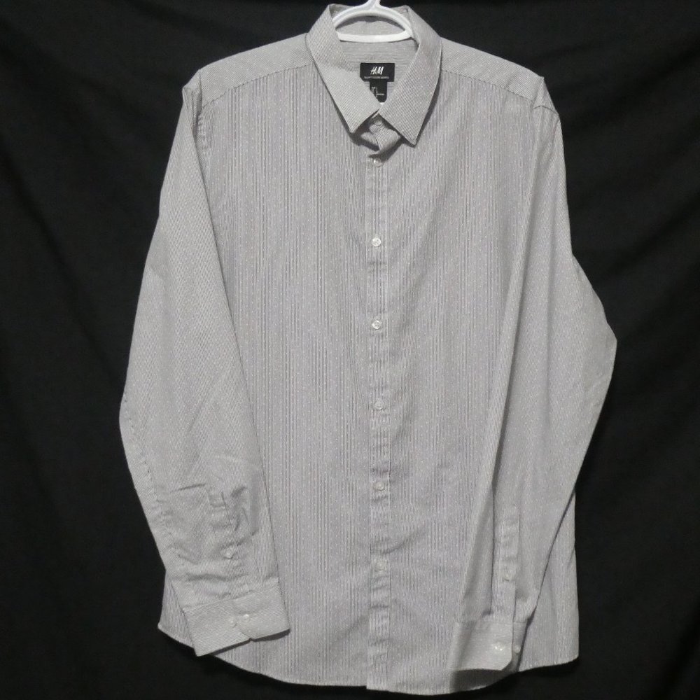 H&M | Easy Iron | Slim Fit | large | Pinstripe & Dots | Button Down Dress Shirt